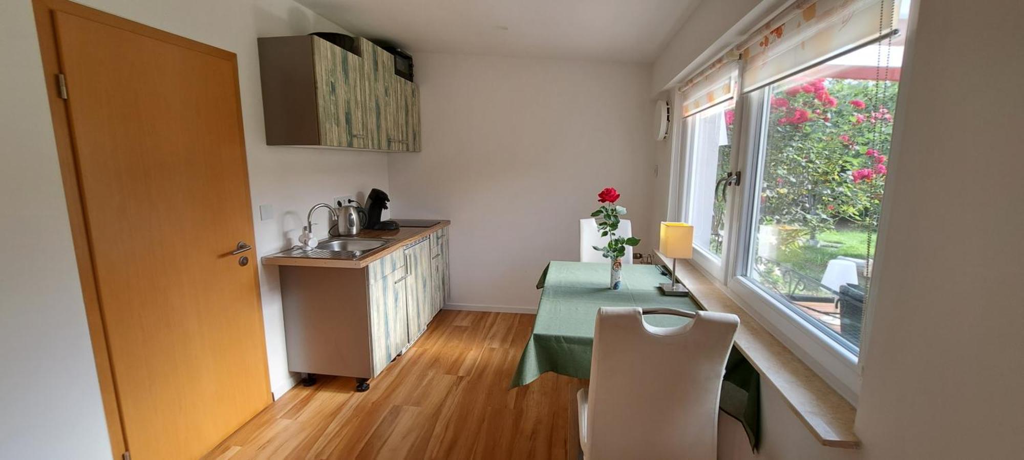 Bungalow An Der Tanne Mit Ueberdachter Terrasse دوسلدورف المظهر الخارجي الصورة